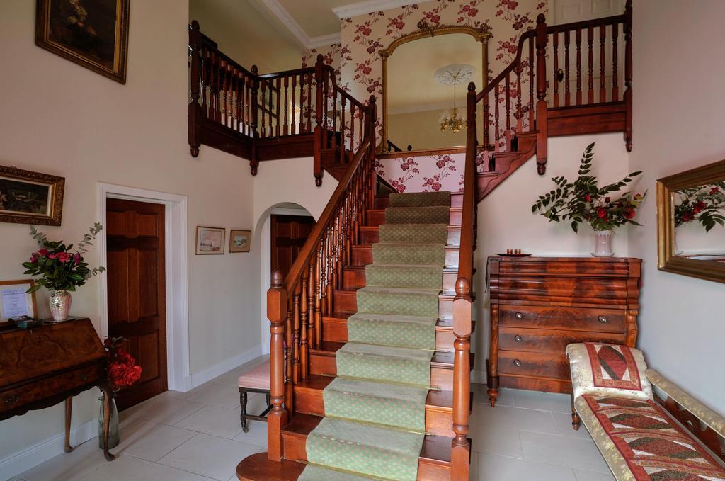Pinewood Lodge Guest House Omagh Exterior foto